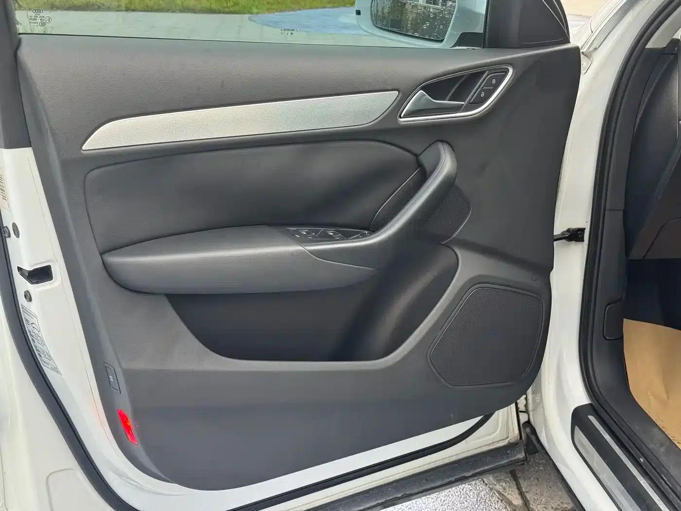 Audi Q3 2013 35 TFSI quattro Technology Edition — миниатюра 15