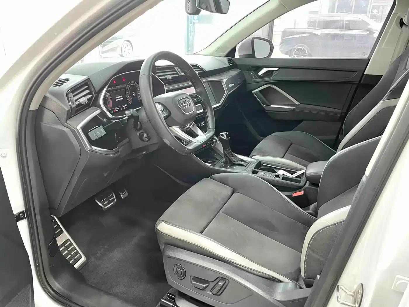 Audi Q3 2022 35 TFSI Fashion Dynamic Edition — миниатюра 7