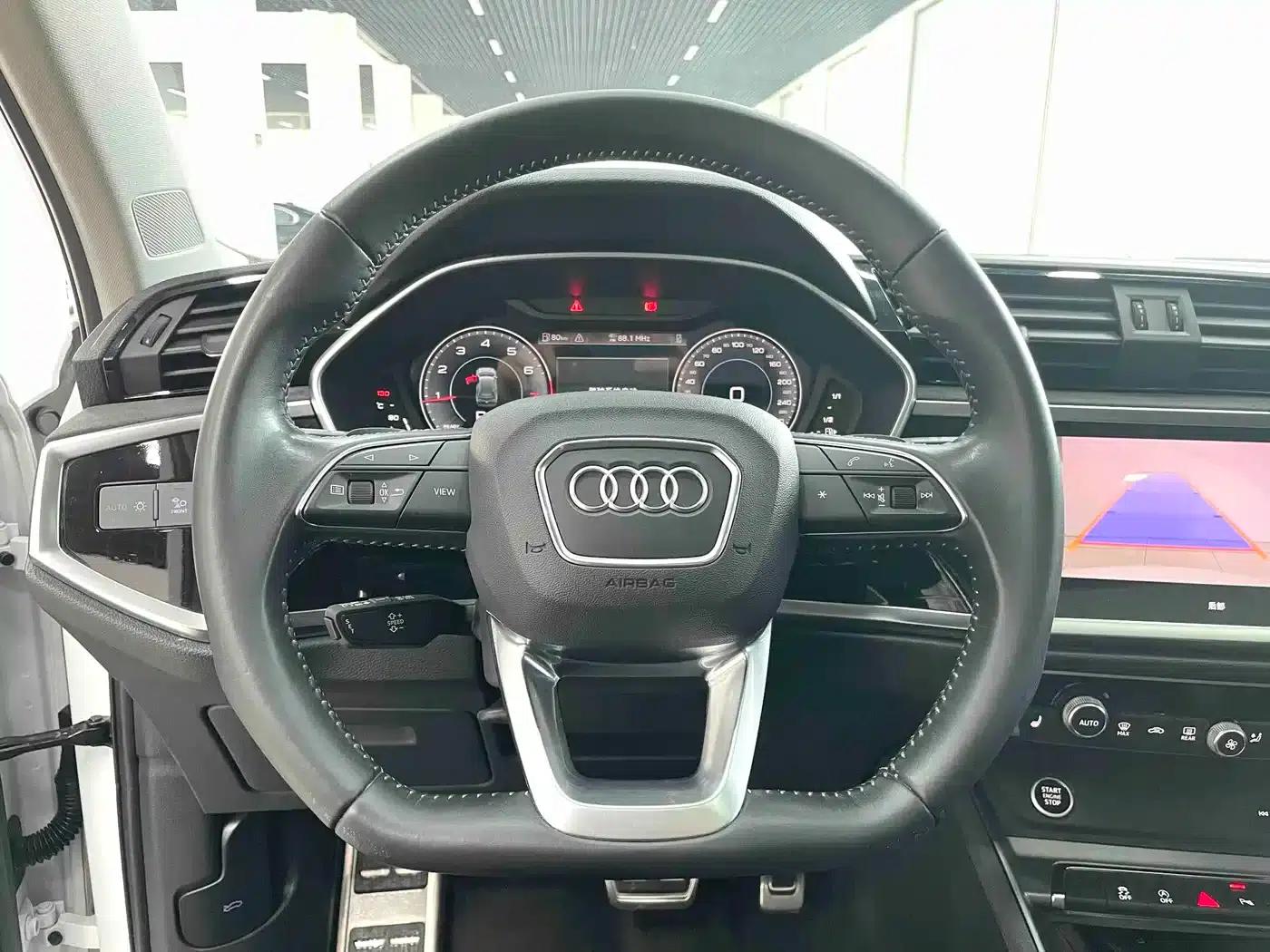 Audi Q3 2022 35 TFSI Fashion Dynamic Edition — миниатюра 8