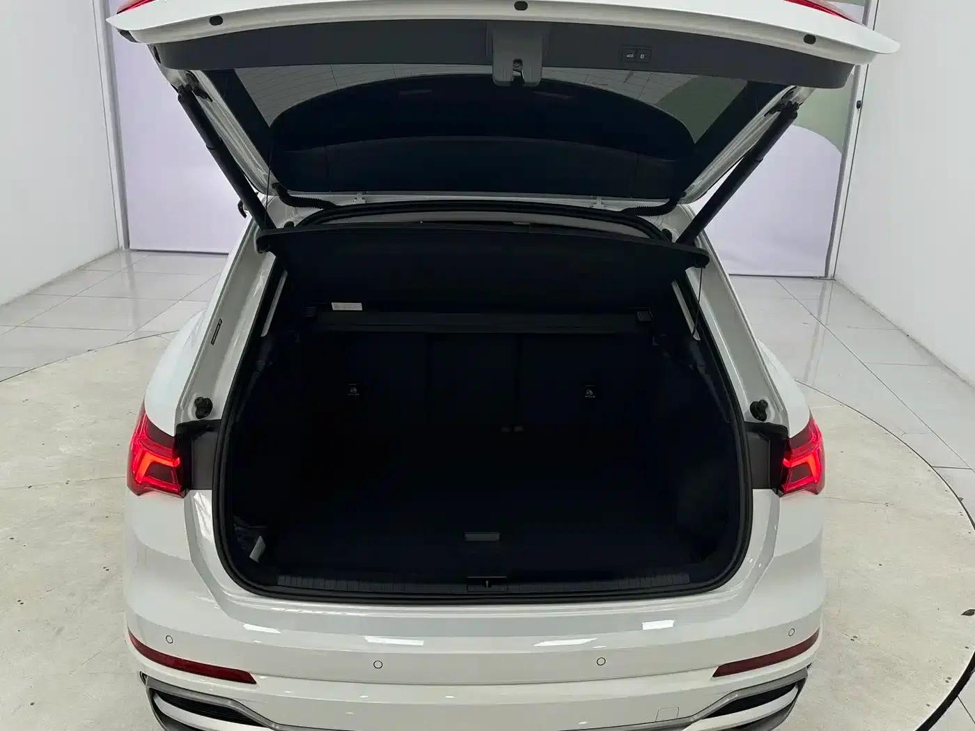 Audi Q3 2023 35 TFSI Fashion Dynamic (1.4T) — миниатюра 16