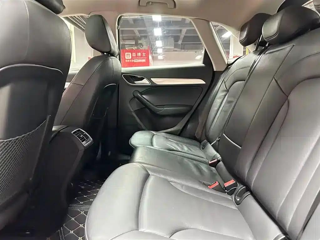 Audi Q3 2017 35 TFSI quattro AWD Fashion Edition — миниатюра 8