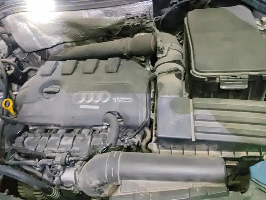 Audi Q3 2015 35 TFSI quattro Technology Edition — миниатюра 10