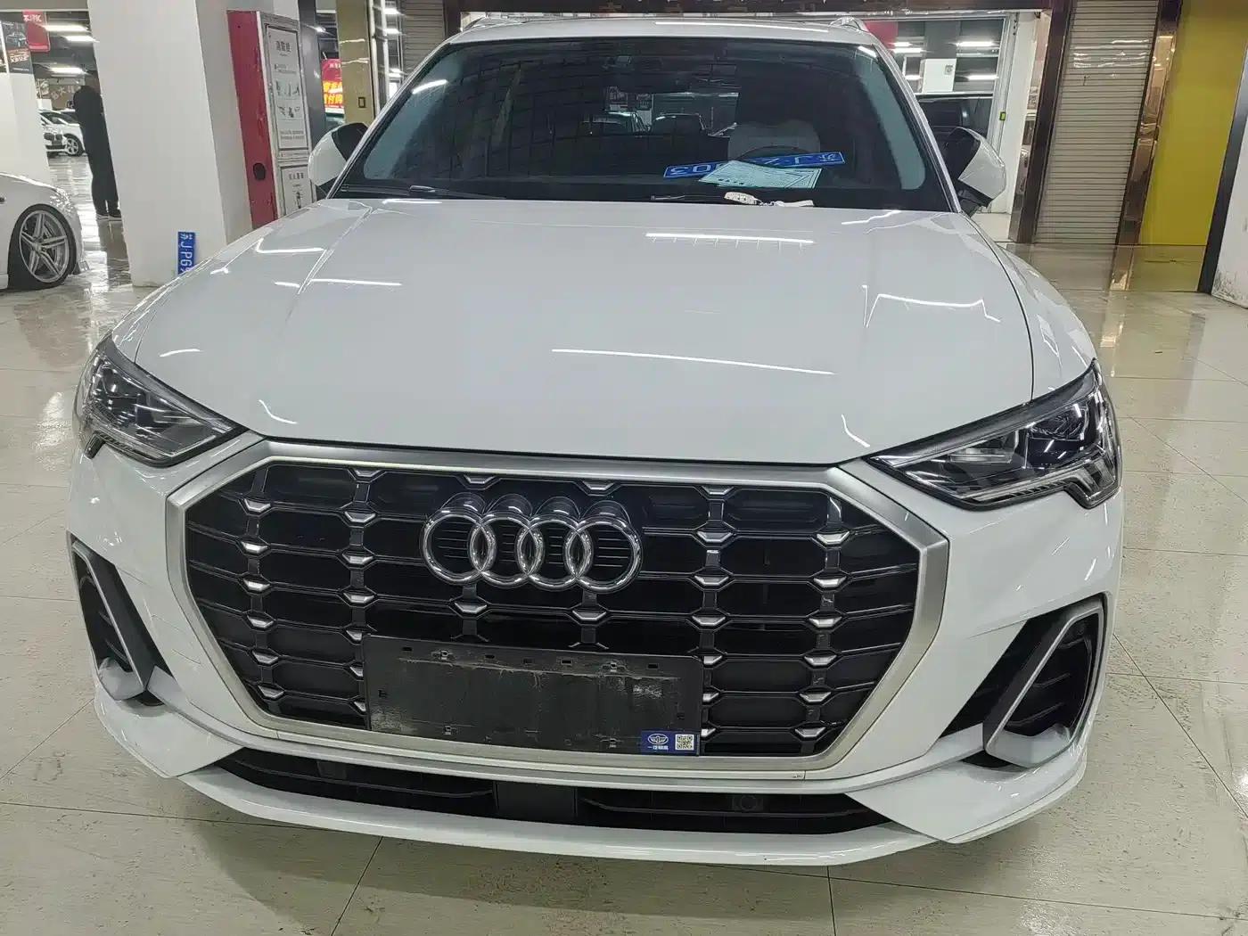 Audi Q3 2022 35 TFSI Fashion Dynamic Edition — миниатюра 2