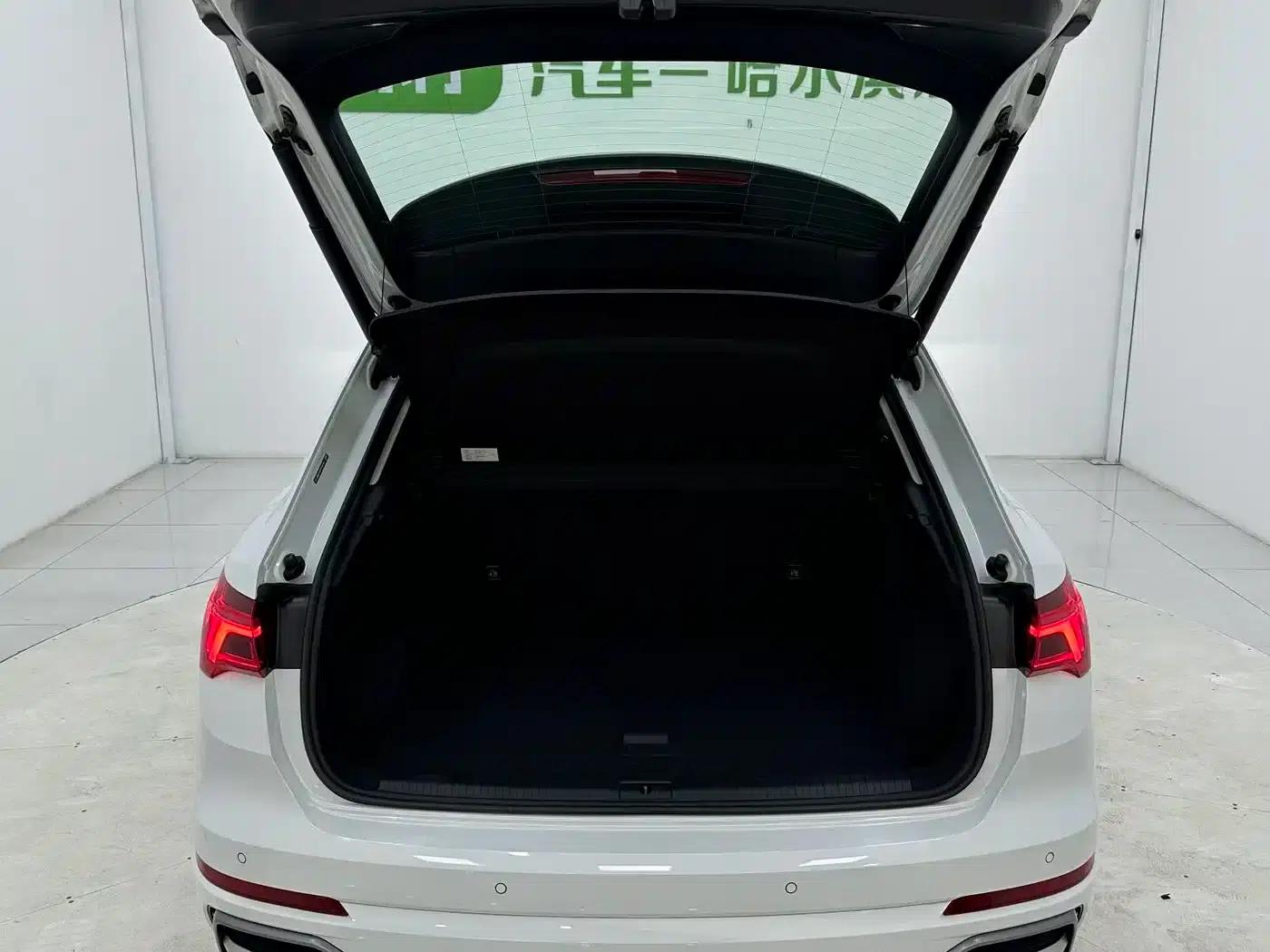 Audi Q3 2023 35 TFSI Fashion Dynamic (1.4T) — миниатюра 16