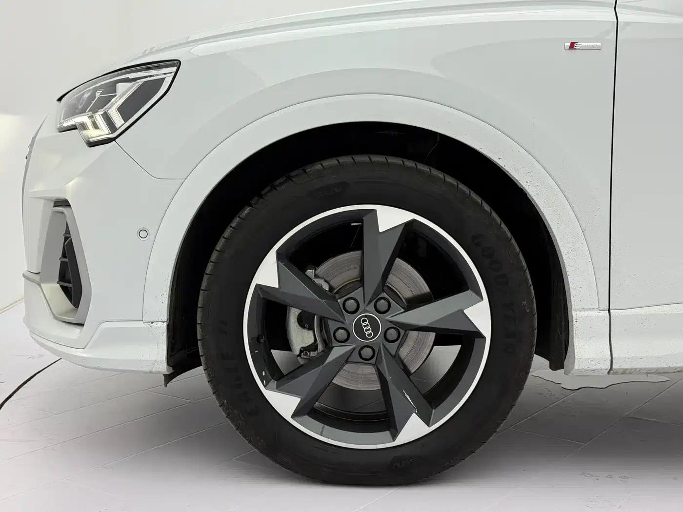 Audi Q3 2022 35 TFSI Fashion Dynamic Edition — миниатюра 21