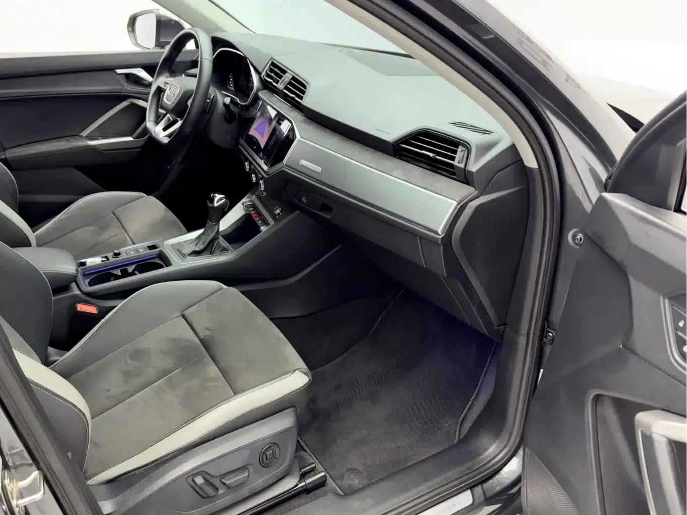 Audi Q3 2022 35 TFSI Fashion Dynamic Edition — миниатюра 14