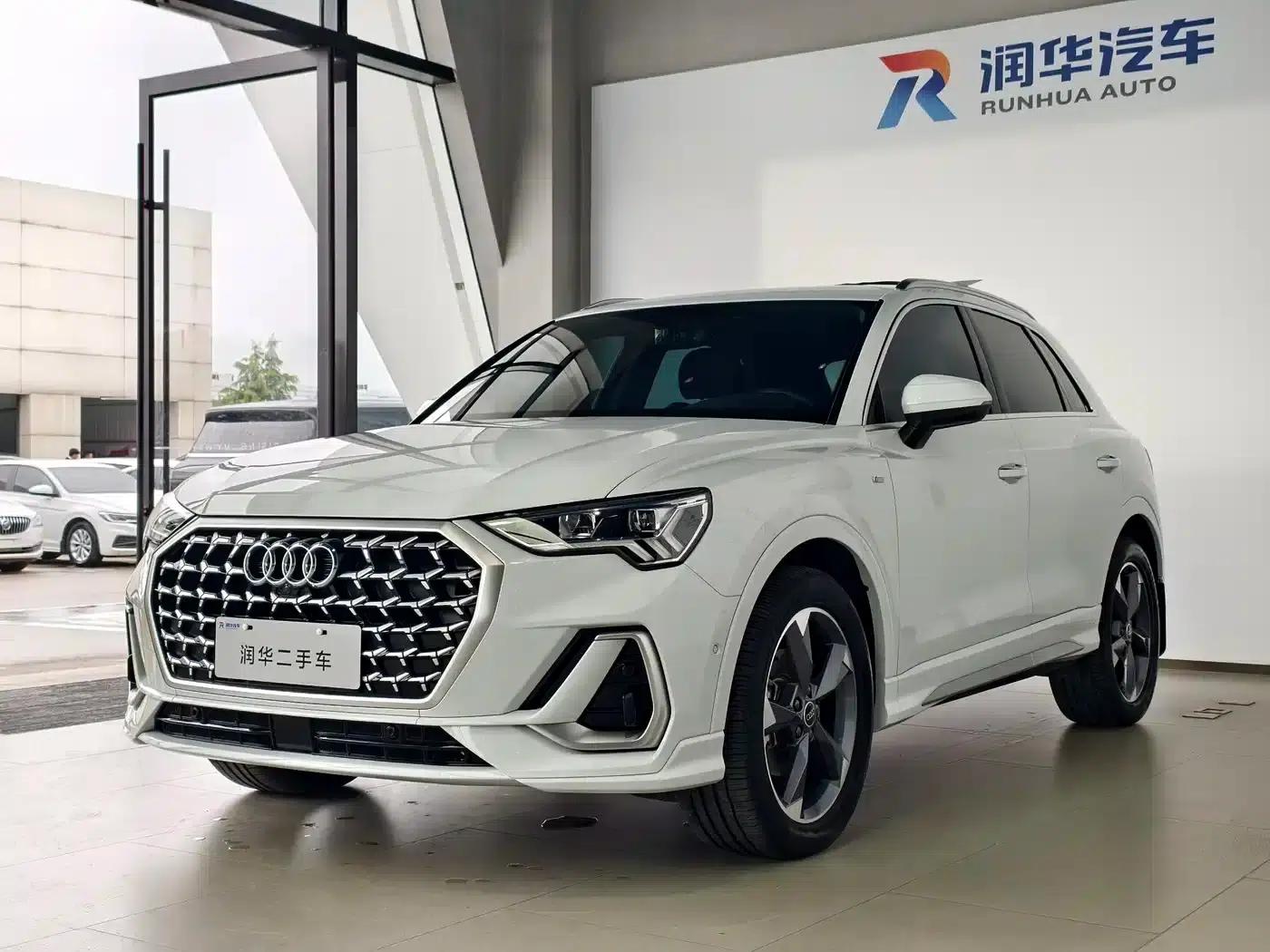 Audi Q3 2024 35 TFSI Fashion Dynamic Edition — миниатюра 1