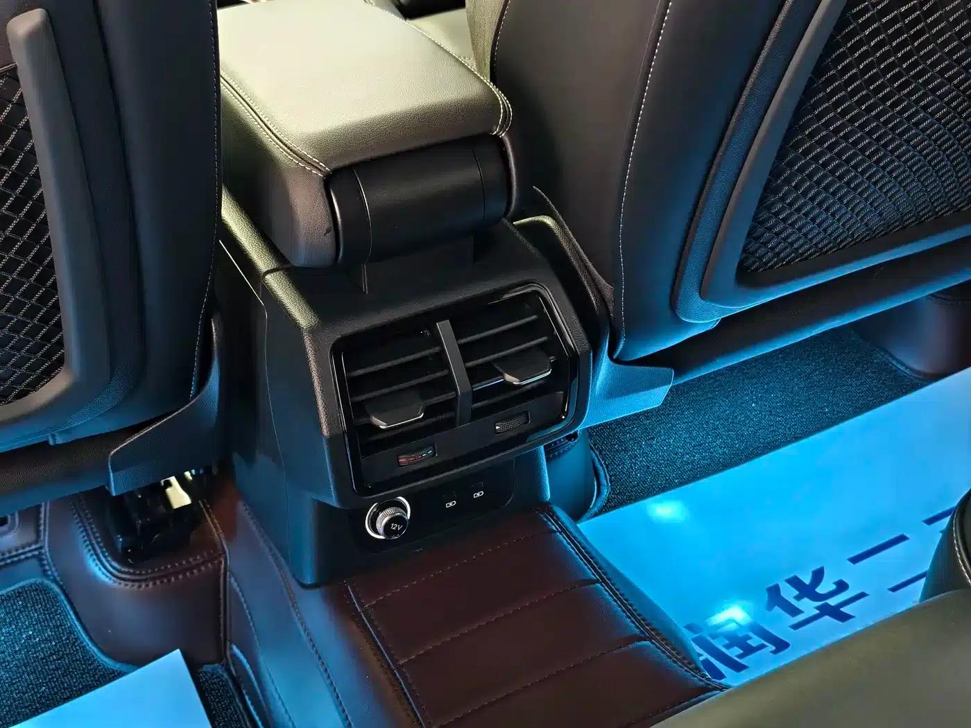 Audi Q3 2024 35 TFSI Fashion Dynamic Edition — миниатюра 13