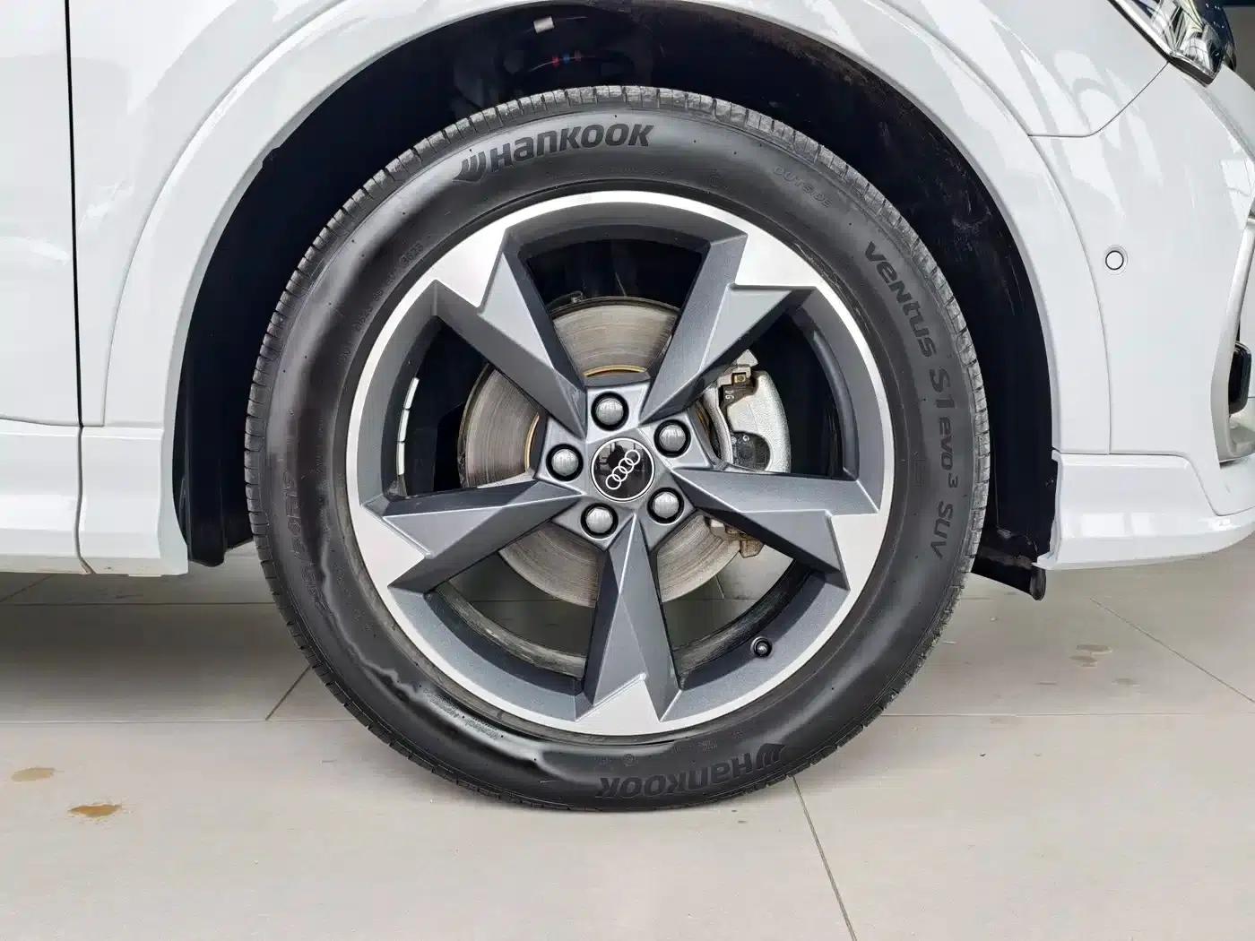 Audi Q3 2024 35 TFSI Fashion Dynamic Edition — миниатюра 15