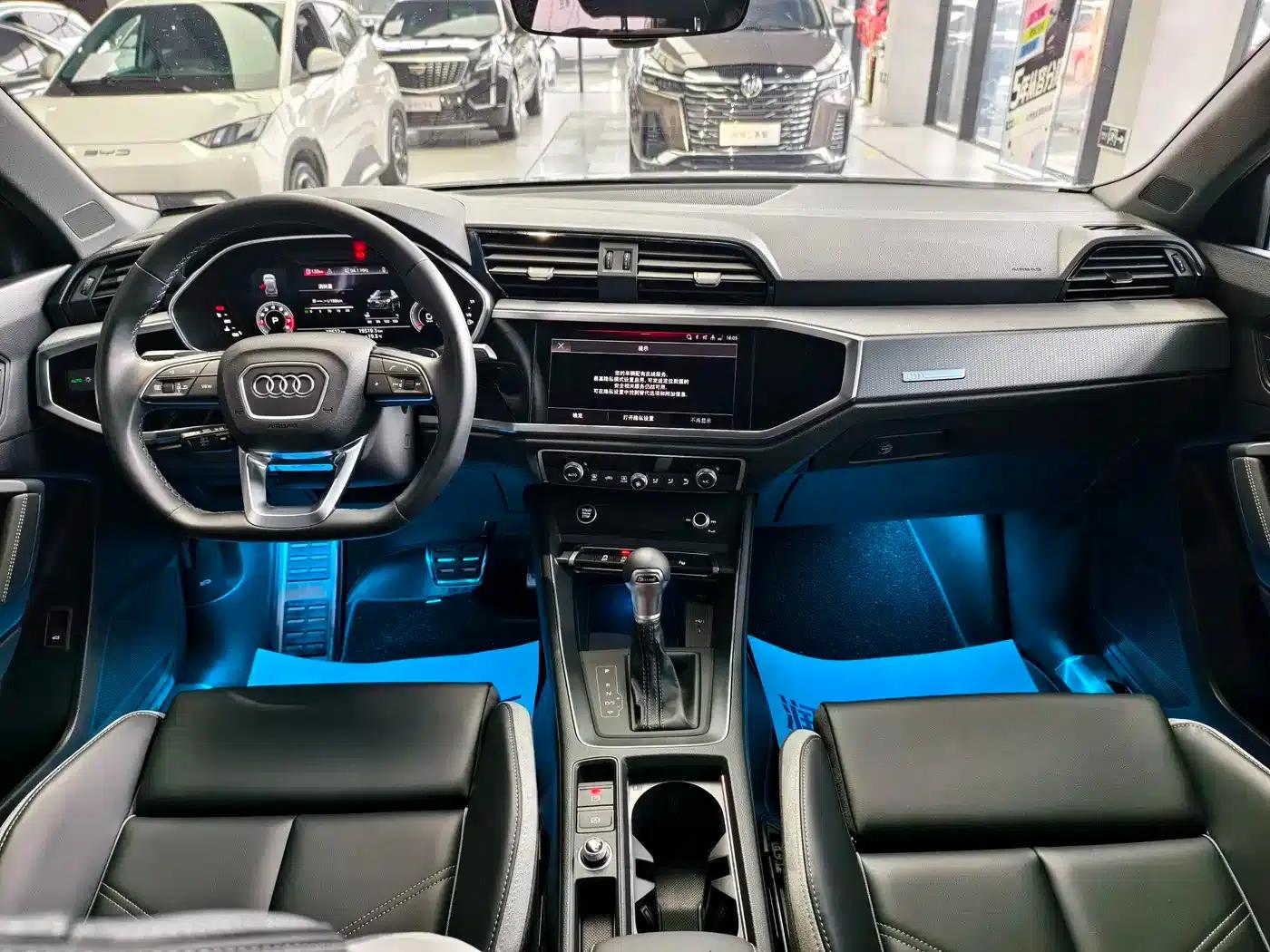 Audi Q3 2024 35 TFSI Fashion Dynamic Edition — миниатюра 9