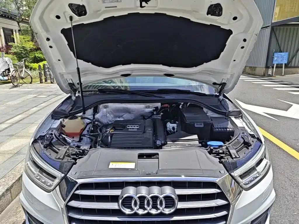 Audi Q3 2018 30th Anniversary Edition 30 TFSI Fashion Model — миниатюра 20