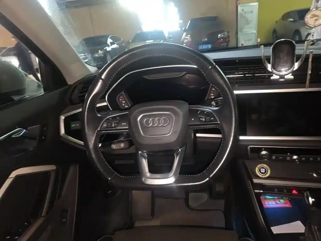 Audi Q3 2022 35 TFSI Fashion Dynamic Edition — миниатюра 3