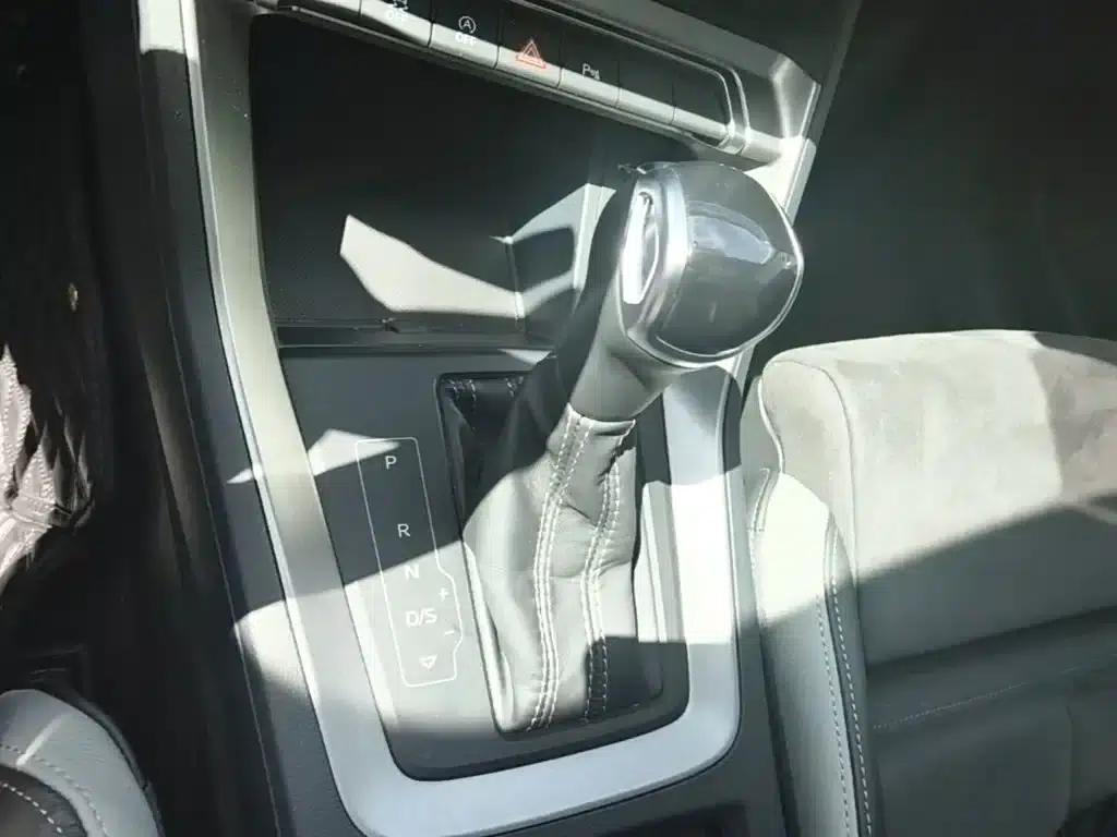 Audi Q3 2023 35 TFSI Progressive Dynamic (1.4T) — миниатюра 14