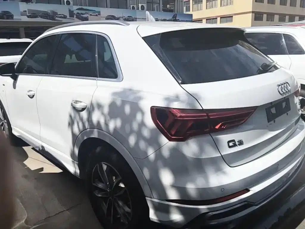 Audi Q3 2023 35 TFSI Progressive Dynamic (1.4T) — миниатюра 5