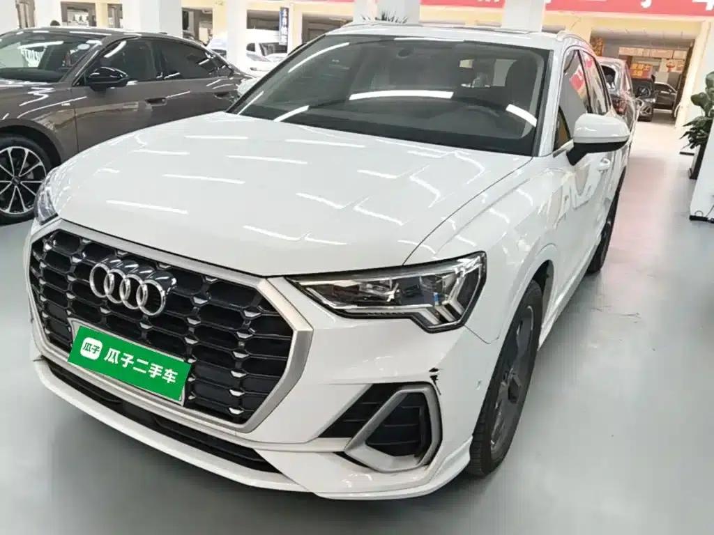 Audi Q3 2023 35 TFSI Fashion Dynamic (1.4T) — миниатюра 2