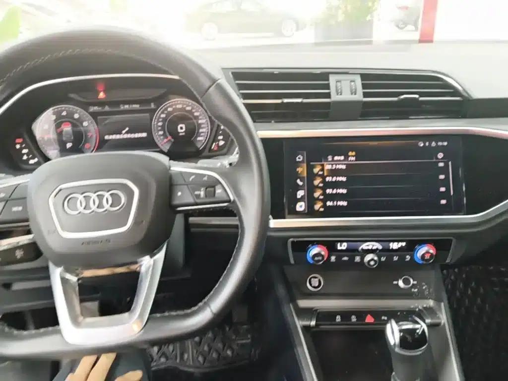 Audi Q3 2023 35 TFSI Fashion Dynamic (1.4T) — миниатюра 10