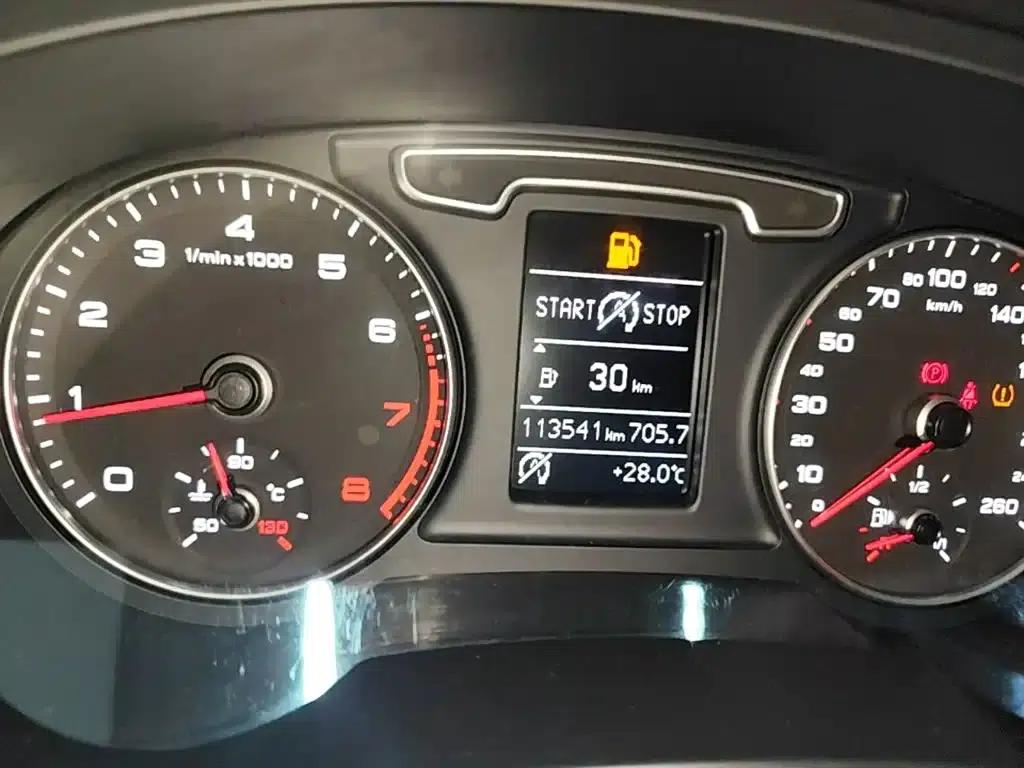 Audi Q3 2015 35 TFSI Comfort — миниатюра 12