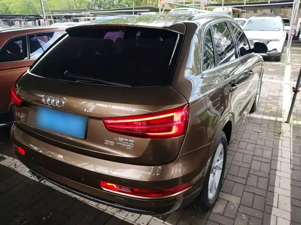 Audi Q3 2018 30th Anniversary Edition 35 TFSI Fashion Model — миниатюра 7
