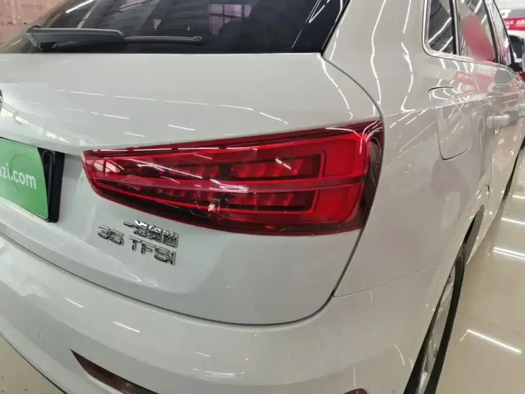 Audi Q3 2018 30th Anniversary Edition 35 TFSI Fashion Model — миниатюра 8