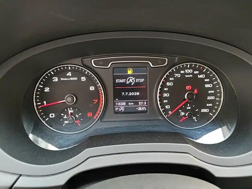 Audi Q3 2015 35 TFSI quattro Technology Edition — миниатюра 12