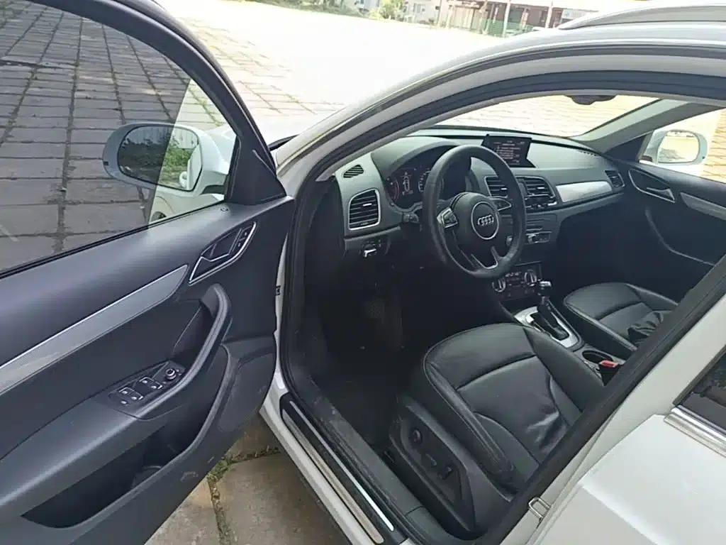 Audi Q3 2015 35 TFSI Comfort — миниатюра 16