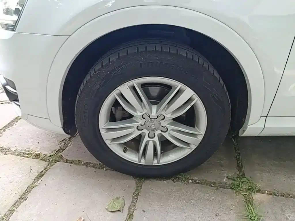 Audi Q3 2015 35 TFSI Comfort — миниатюра 23