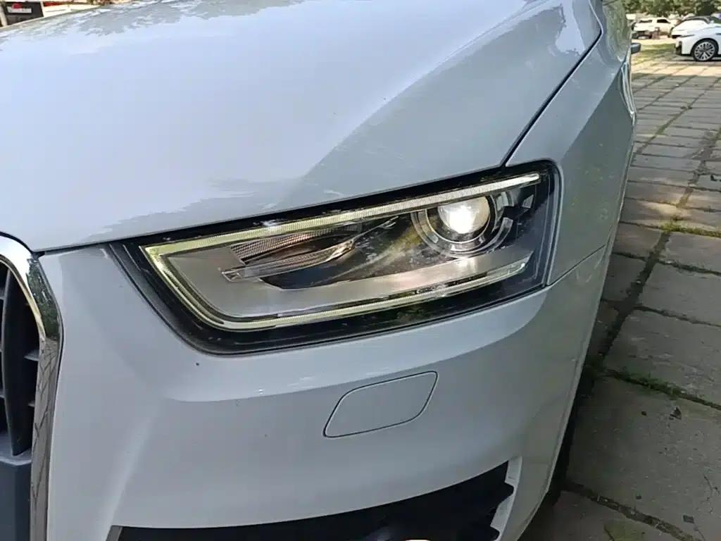Audi Q3 2015 35 TFSI Comfort — миниатюра 24
