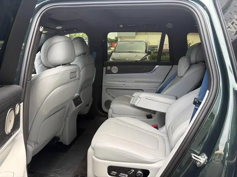 Wenjie M9 2025 Ultra Extended Range Six-Seat Version (192-line LiDAR) — миниатюра 12