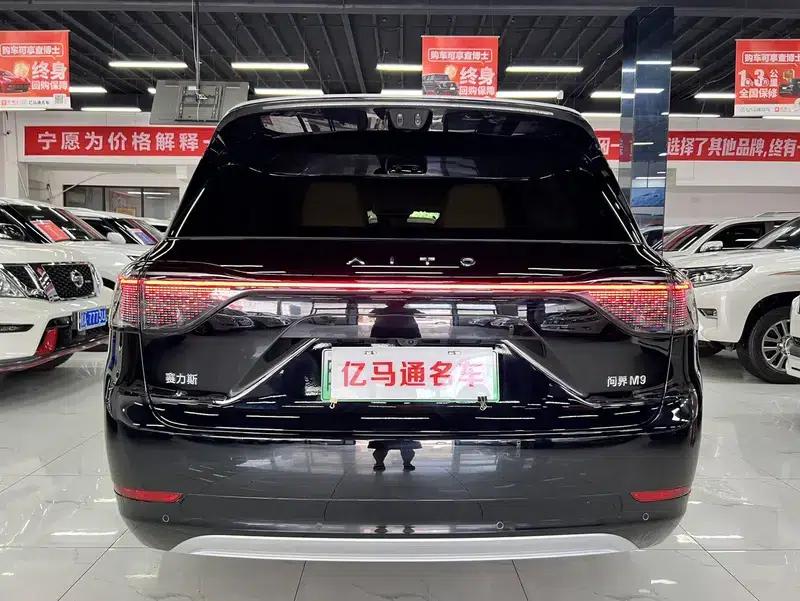 Wenjie M9 2025 Ultra Extended Range Six-Seat Version (192-line LiDAR) — миниатюра 5