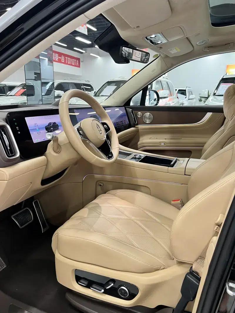 Wenjie M9 2025 Ultra Extended Range Six-Seat Version (192-line LiDAR) — миниатюра 9