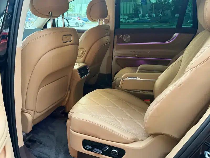 Wenjie M9 2025 Ultra Extended Range Six-Seat Version (192-line LiDAR) — миниатюра 9
