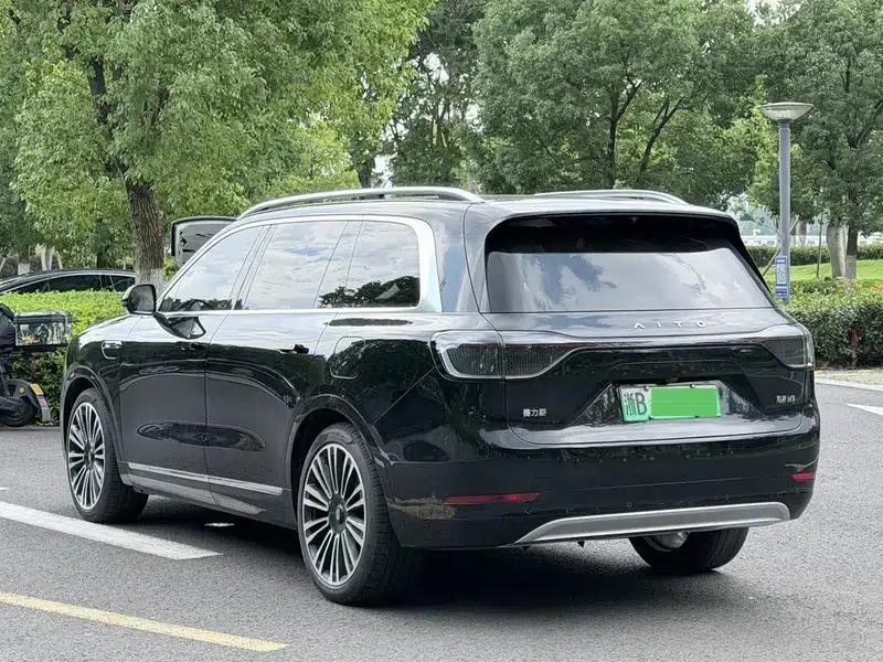 Wenjie M9 2024 Pure Electric Ultra Six-Seat Edition — миниатюра 5