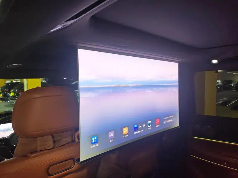 Wenjie M9 2024 Ultra Range Extended 6-Seater — миниатюра 25