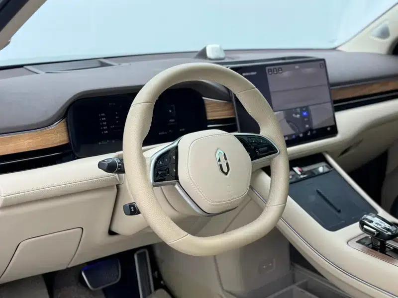 Wenjie M7 2024 Max 5-seater 4WD Intelligent Driving Edition — миниатюра 19