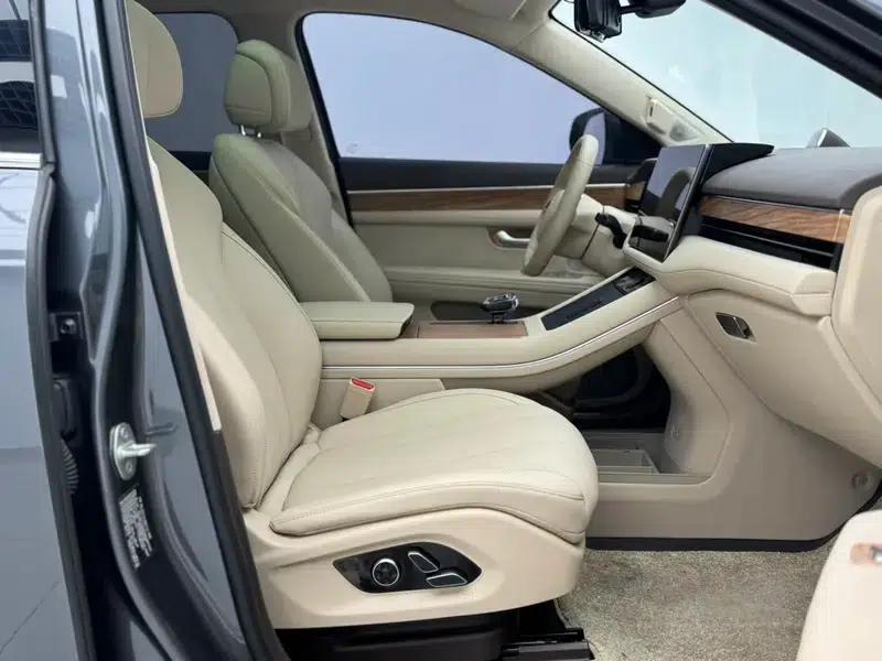 Wenjie M7 2024 Max 5-seater 4WD Intelligent Driving Edition — миниатюра 29