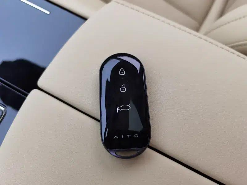 Wenjie M7 2024 Max 5-seater 4WD Intelligent Driving Edition — миниатюра 11