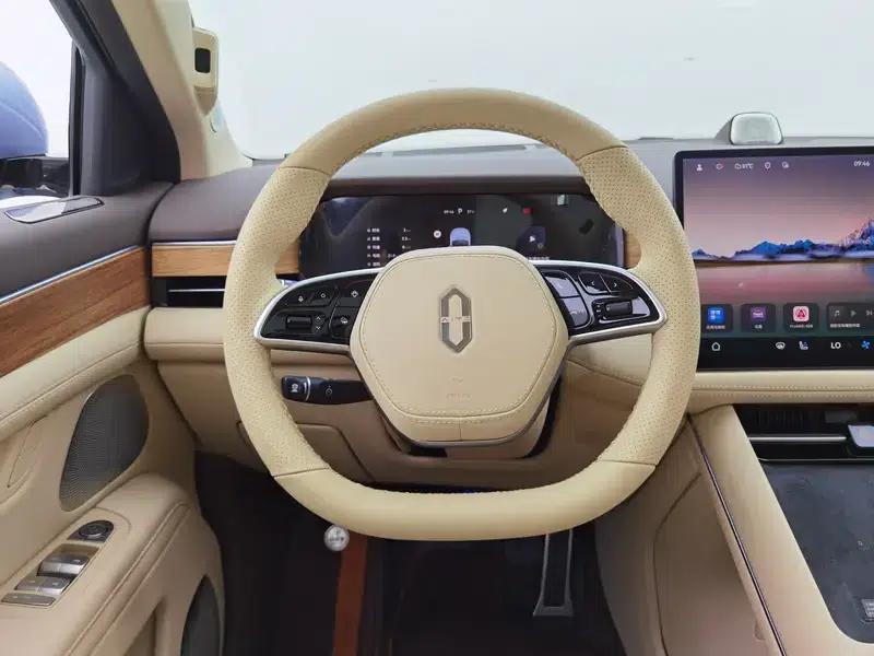 Wenjie M7 2024 Max 5-seater 4WD Intelligent Driving Edition — миниатюра 16