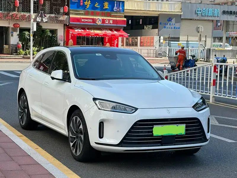 Wenjie M5 2022 Extended Range 4WD Flagship Edition — миниатюра 3
