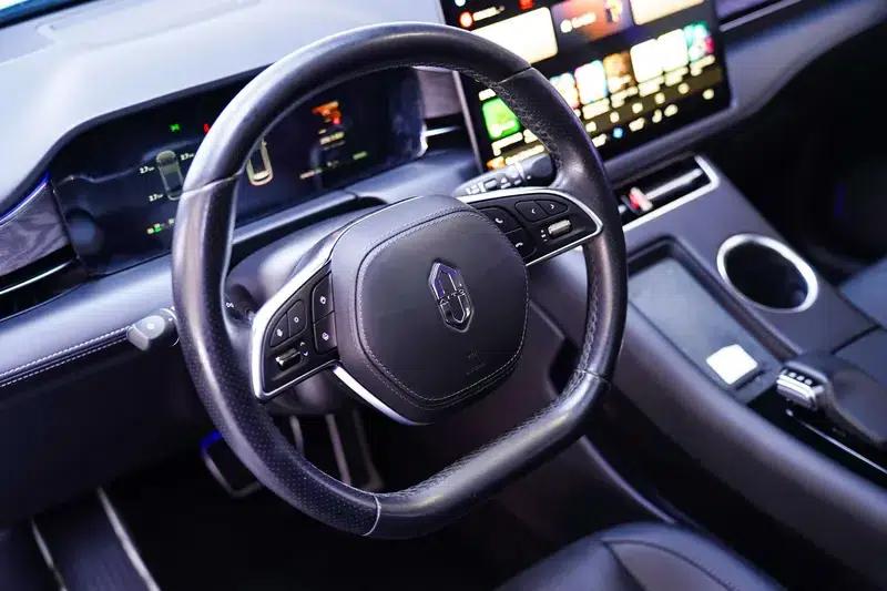 Wenjie M5 2022 Extended Range AWD Performance Edition — миниатюра 7