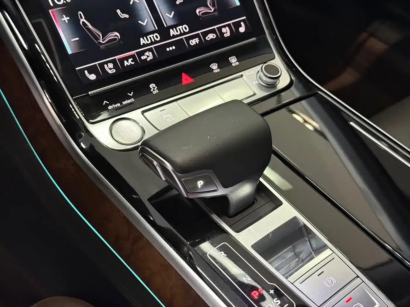 Audi A8 2019 Plus A8L 50 TFSI quattro Luxury — миниатюра 9