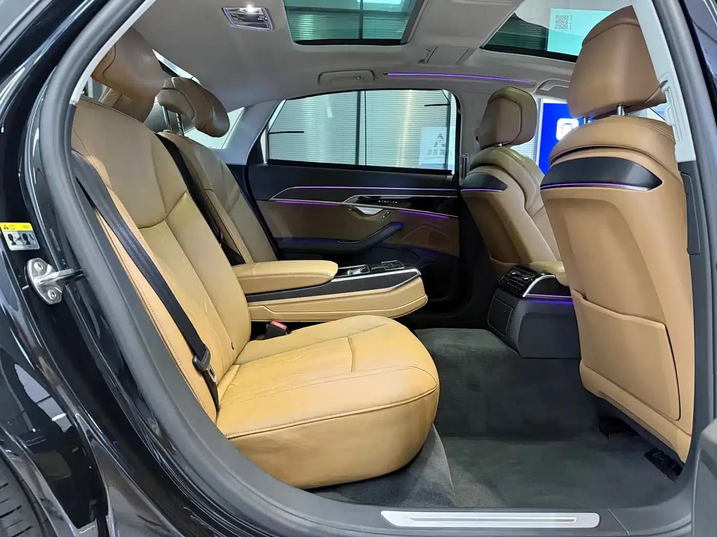 2019 Audi A8 A8L 50 TFSI quattro Comfort — миниатюра 12