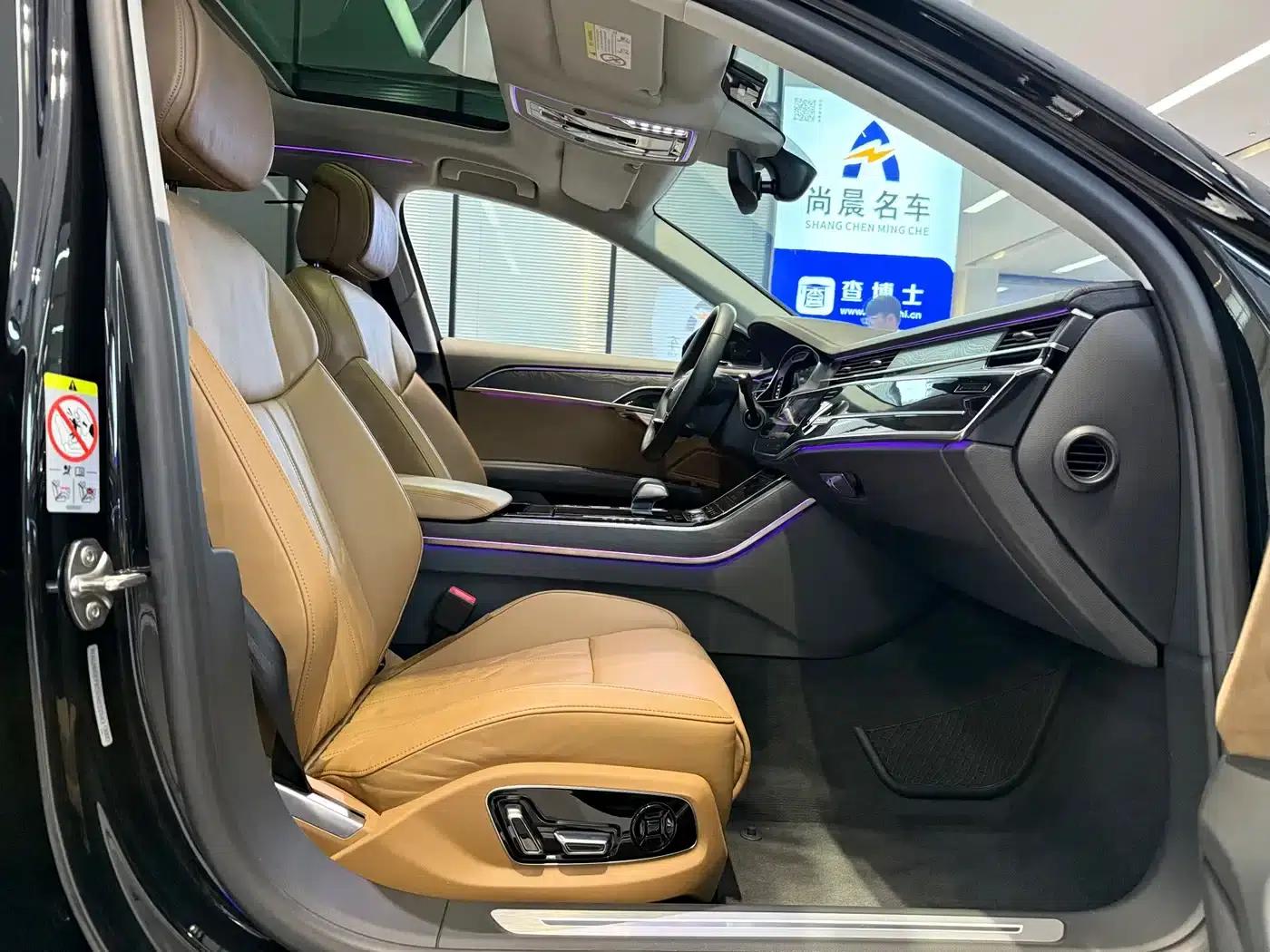 2019 Audi A8 A8L 50 TFSI quattro Comfort — миниатюра 8