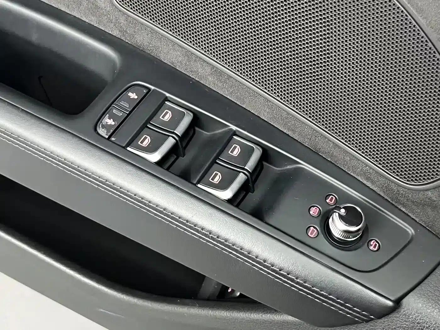2012 Audi A8 A8L 45 TFSI quattro Luxury — миниатюра 10