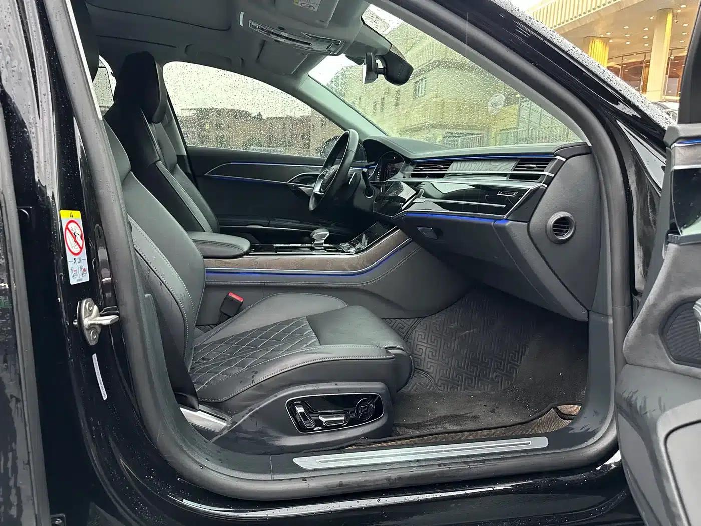2023 Audi A8 A8L 50 TFSI quattro Premium Edition — миниатюра 17
