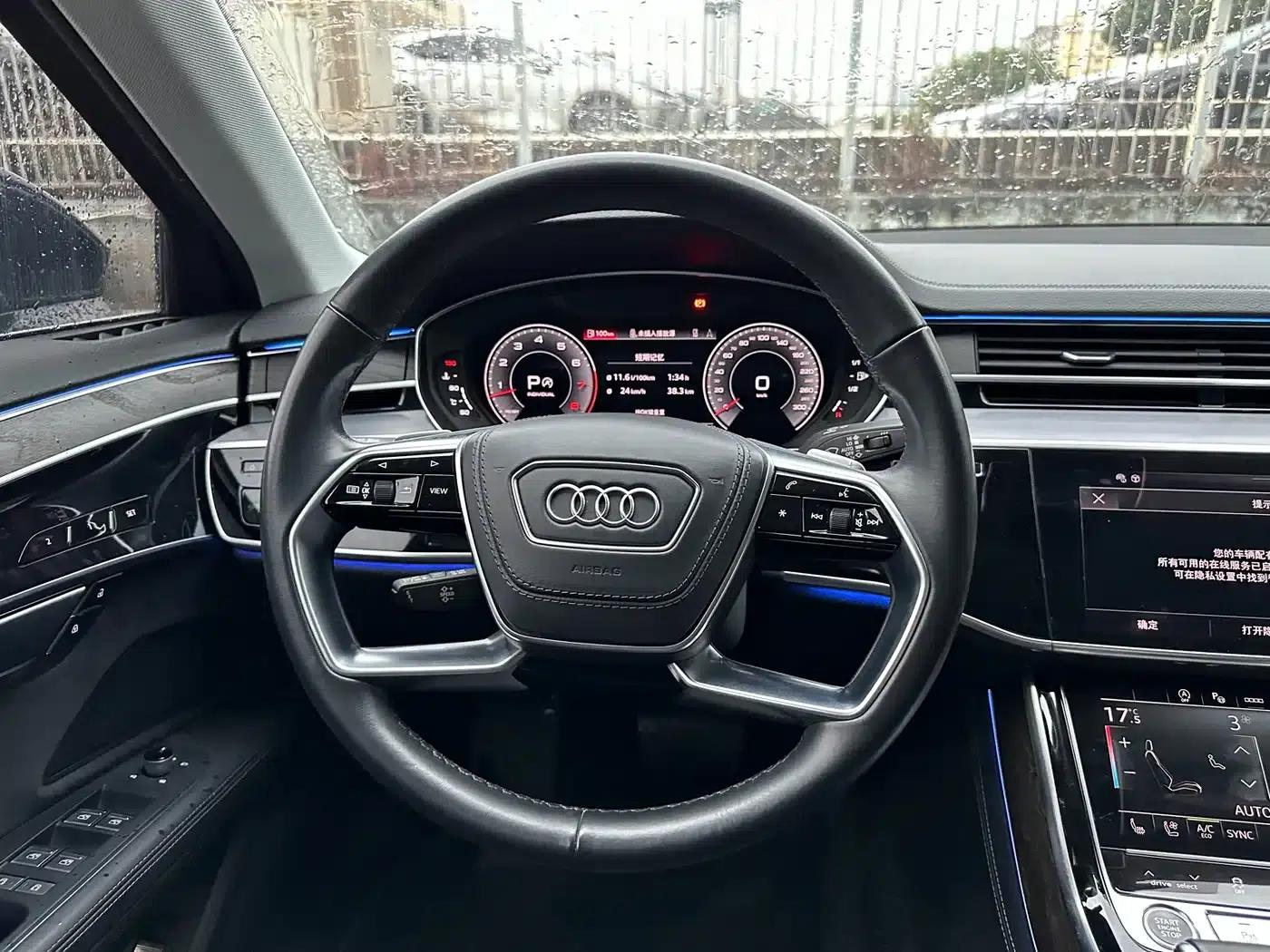 2023 Audi A8 A8L 50 TFSI quattro Premium Edition — миниатюра 9