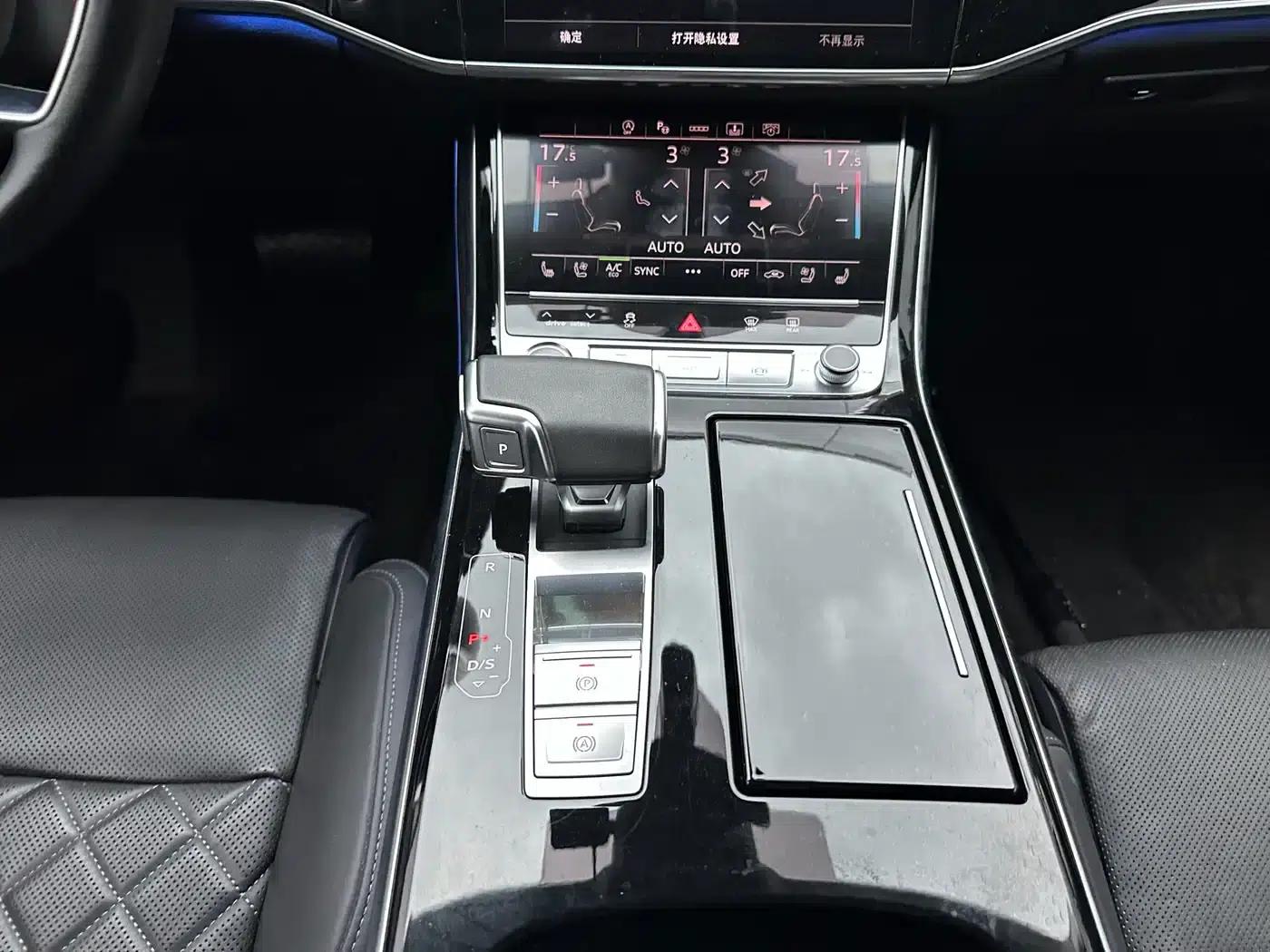 2023 Audi A8 A8L 50 TFSI quattro Premium Edition — миниатюра 10