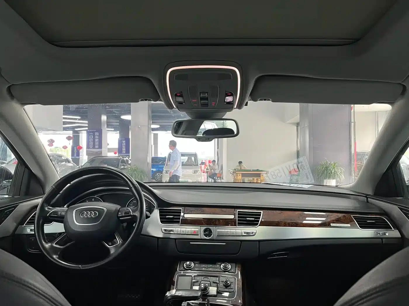 2013 Audi A8 A8L 45 TFSI quattro Comfort — миниатюра 16