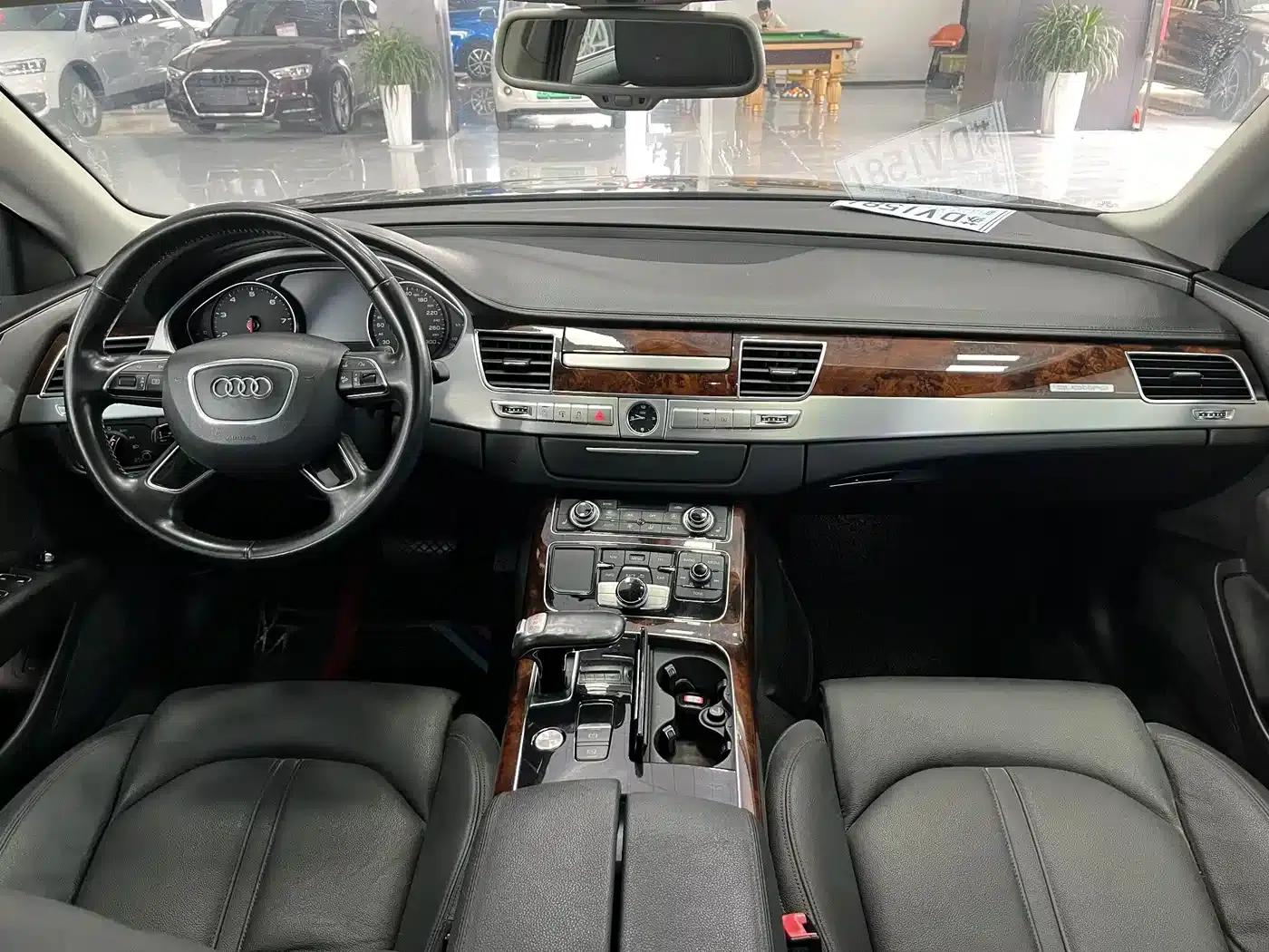 2013 Audi A8 A8L 45 TFSI quattro Comfort — миниатюра 17