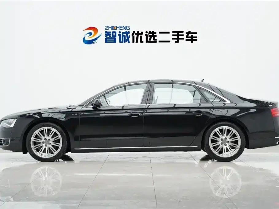 2013 Audi A8 A8L 6.3 FSI W12 quattro Flagship Model — миниатюра 2