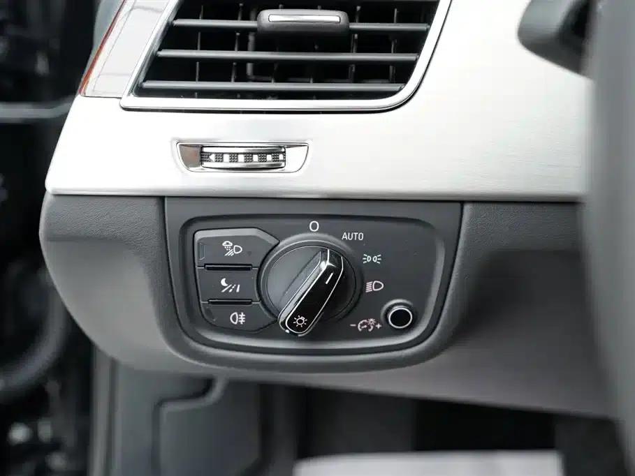2013 Audi A8 A8L 6.3 FSI W12 quattro Flagship Model — миниатюра 13
